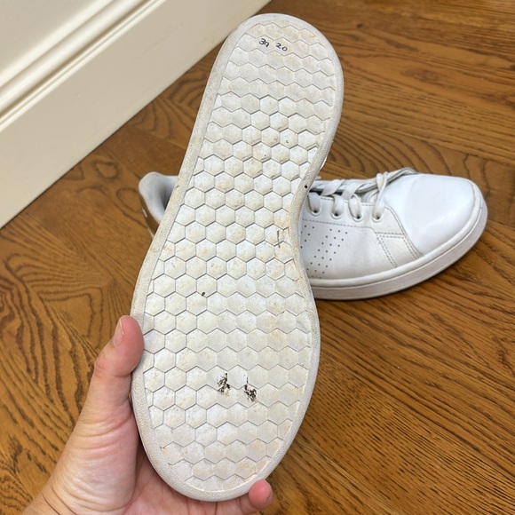 Adidas cloudfoam shoes size 10 gently used - Picture 4 of 4